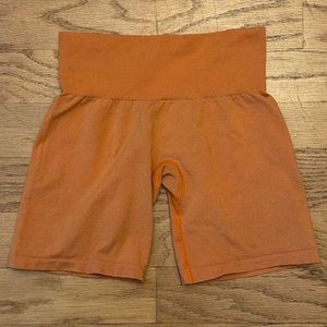 NVGTN Women’s Shorts